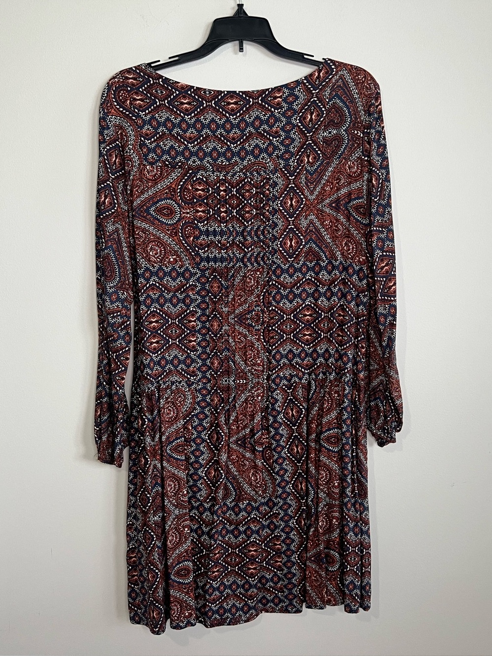 Sanctuary Long-Sleeve Paisley Print Dress in Rust & Navy - Picture 2 of 4
